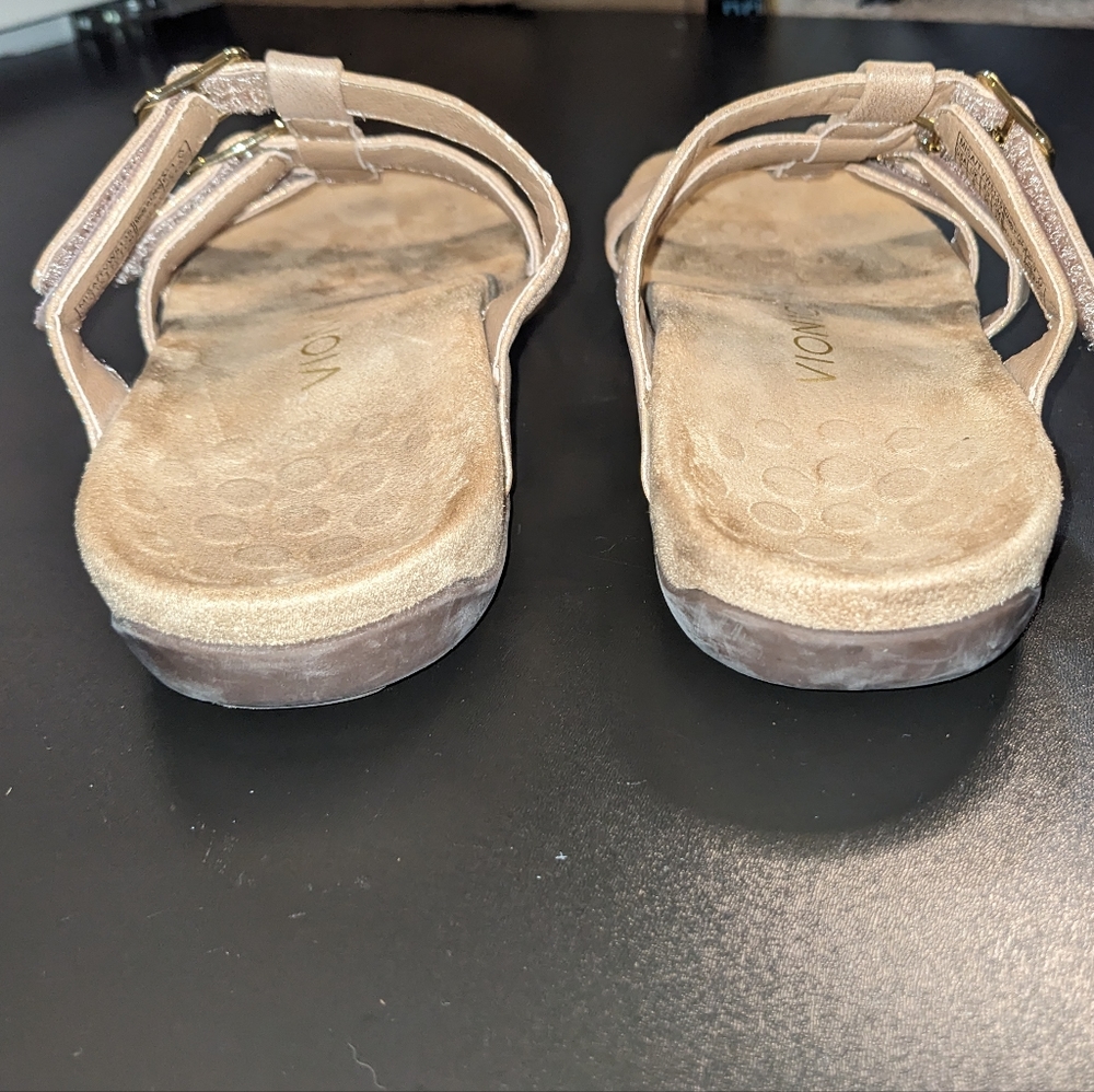 Vionic Women's Sandals - Picture 3 of 8